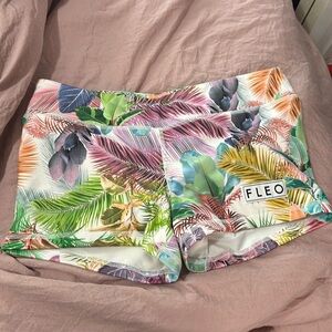 Fleo shorts